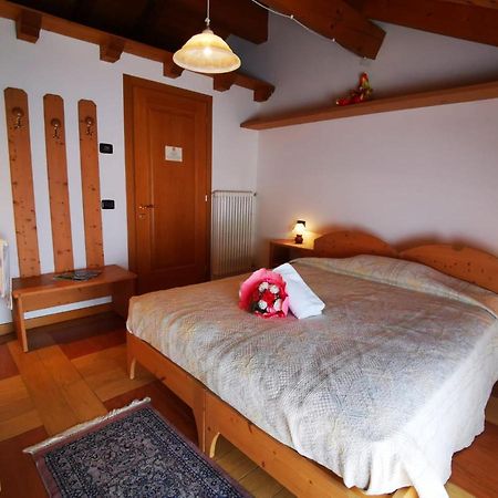 Bed&Breakfast Paradiso Cesiomaggiore Bagian luar foto