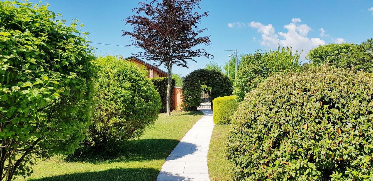 Bed&Breakfast Paradiso Cesiomaggiore Bagian luar foto