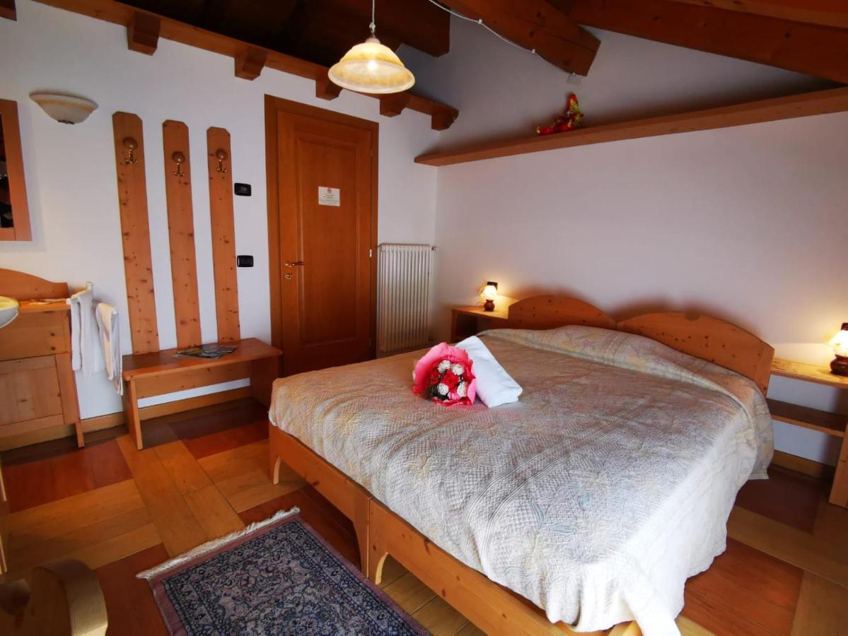 Bed&Breakfast Paradiso Cesiomaggiore Bagian luar foto