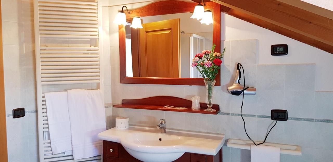 Bed&Breakfast Paradiso Cesiomaggiore Bagian luar foto